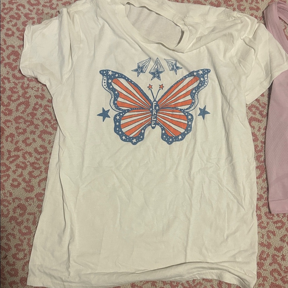 Graphic T